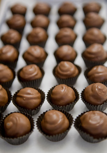 For the past two years, sisters Maritza Pichon and Marlena Snyder of M Chocolat in Alpharetta have been making fine chocolates, ganaches, caramels and turtles.