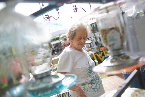 The 2013 season started for Alpharetta's Art in the Park in historic downtown on Saturday, May 25, 2013. 