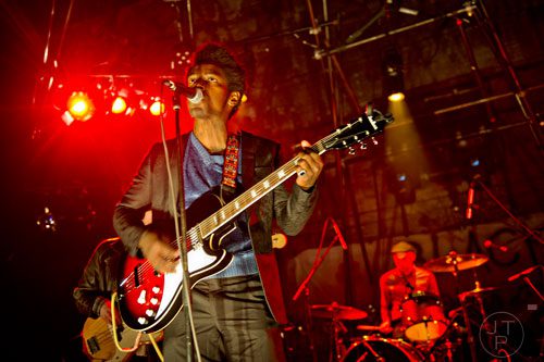 Curtis Harding performs on stage at The Goat Farm in Atlanta on Saturday, October 4, 2014.