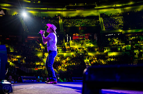 Dustin Lynch performs at Philips Arena in Atlanta on Friday, August 21, 2015. Dustin Lynch and Randy Houser opened for Luke Bryan.   JONATHAN PHILLIPS / SPECIAL