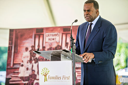 Atlanta Mayor Kasim Reed speaks during the Families First groundbreaking ceremony at the historic E.R. Carter Elementary School in Atlanta on Thursday, September 17, 2015.  