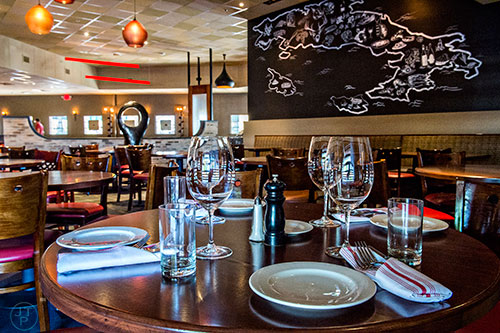 The main dining area at Il Gaillo in Sandy Springs.