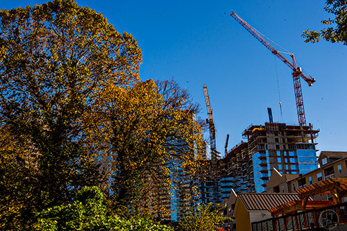 Cranes dot the skyline of Atlanta from West Peachtree and 12th streets.