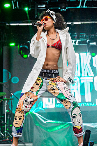 AlunaGeorge performs during the first night of the Shaky Beats Music Festival at Centennial Olympic Park in Atlanta on Friday, May 20, 2016. 